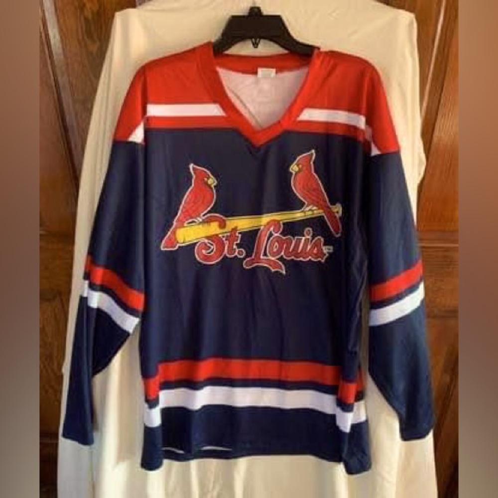 MLB St. Louis Cardinals Baseball “Hockey Style” Jersey - men’s size XL